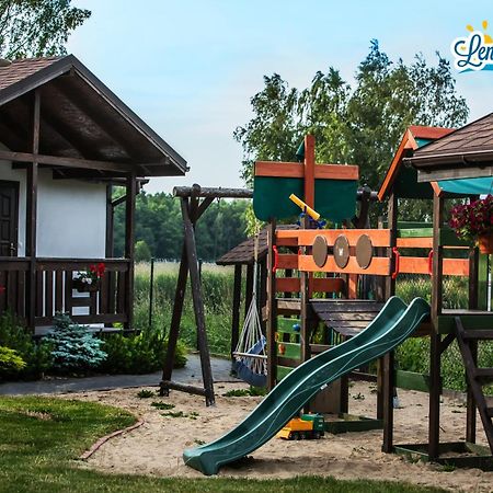 Domki Letniskowe Leniuszkowo Bobolin Ngoại thất bức ảnh